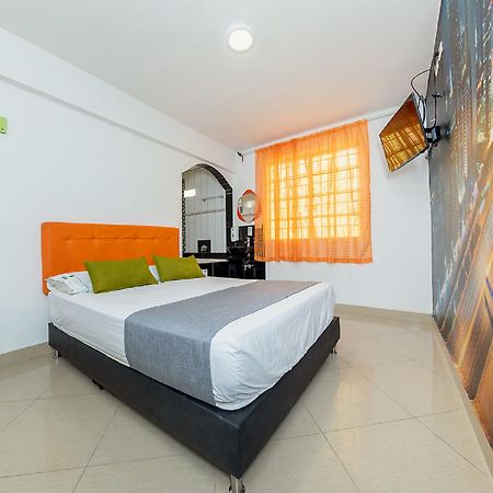 Ayenda 1231 Paradise Center 麦德林 外观 照片