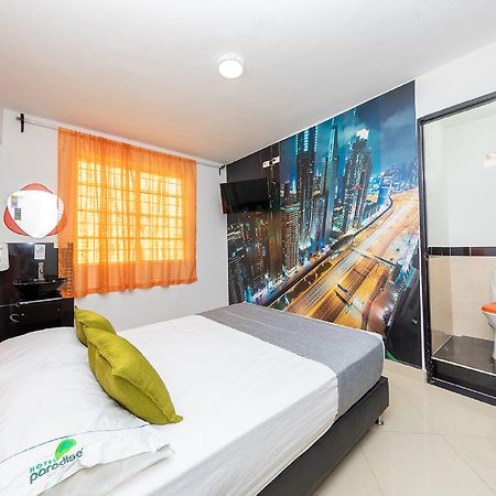 Ayenda 1231 Paradise Center 麦德林 外观 照片