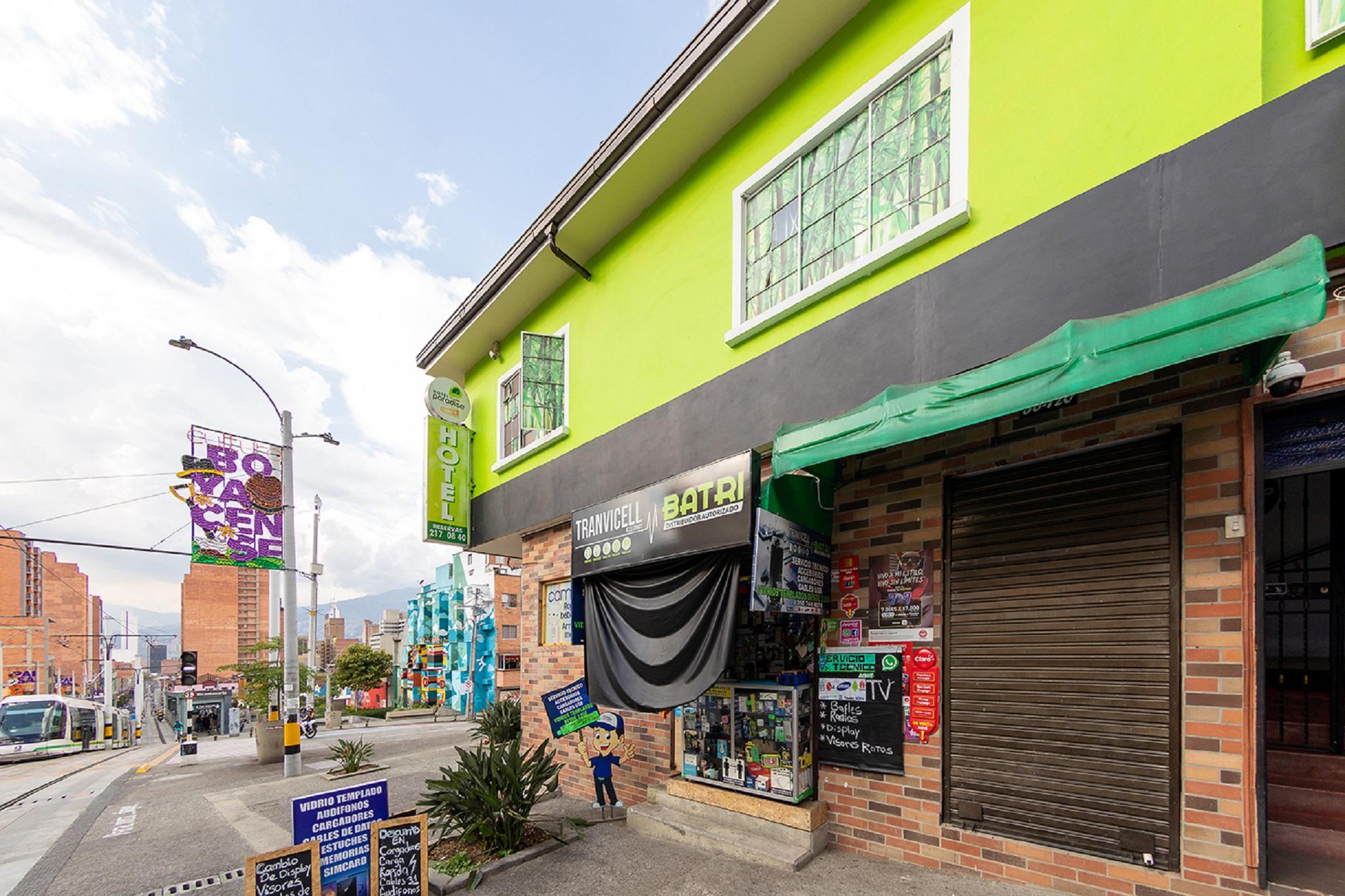 Ayenda 1231 Paradise Center 麦德林 外观 照片